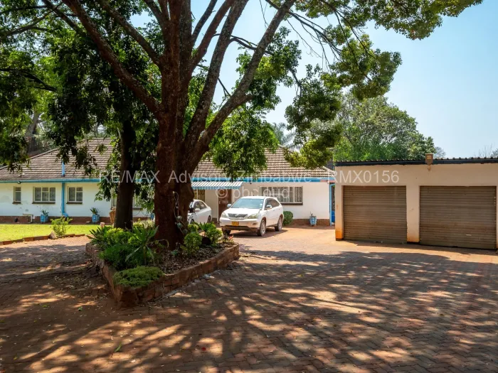 4 Bedroom House for Sale in Chisipite, Harare