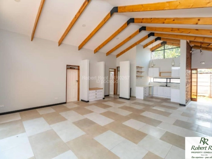 Townhouse/Complex/Cluster for Sale in Greendale, Harare