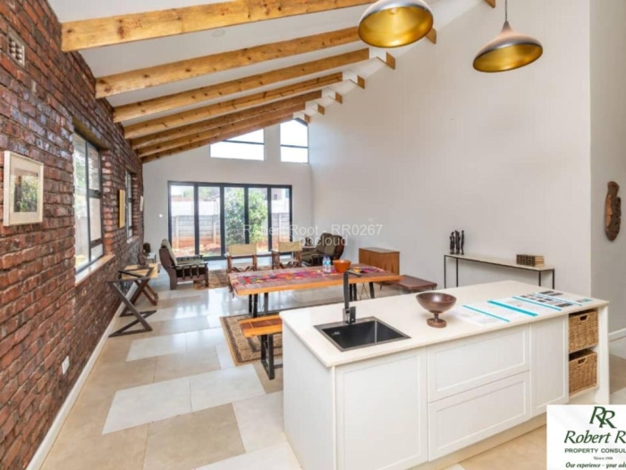 Townhouse/Cluster for Sale in Greendale, Harare