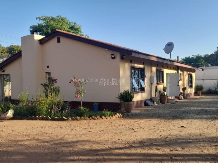 4 Bedroom House for Sale in Ridgemont, Gweru