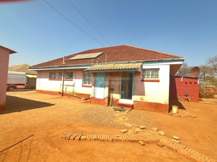 3 Bedroom House for Sale in North End, Bulawayo
