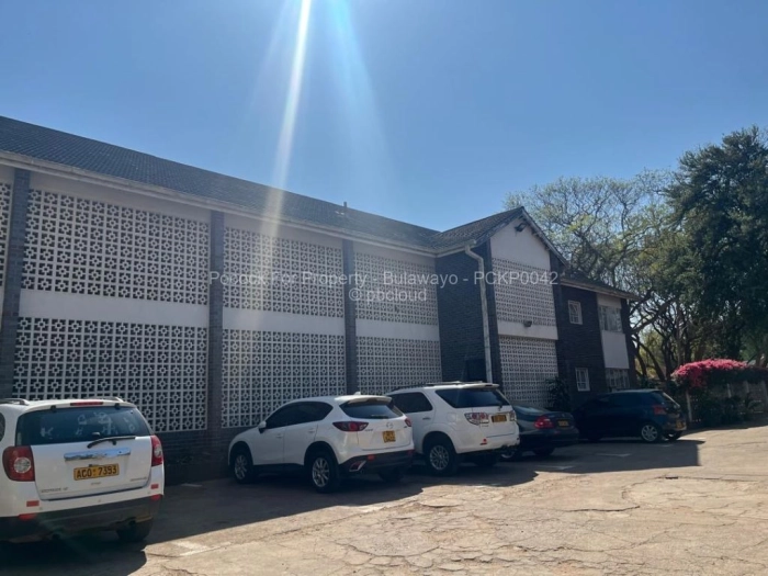 Flat/Apartment for Sale in Bulawayo City Centre, Bulawayo