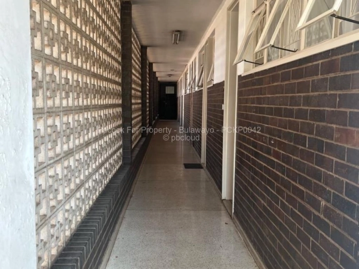Flat/Apartment for Sale in Bulawayo City Centre, Bulawayo