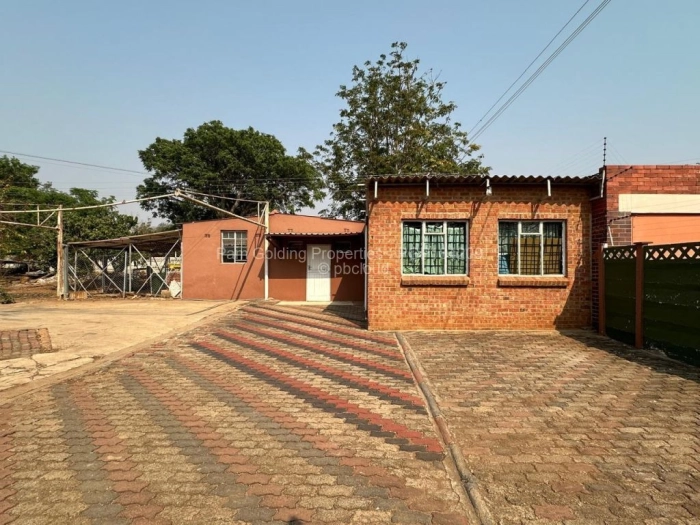 3 Bedroom House for Sale in Famona, Bulawayo
