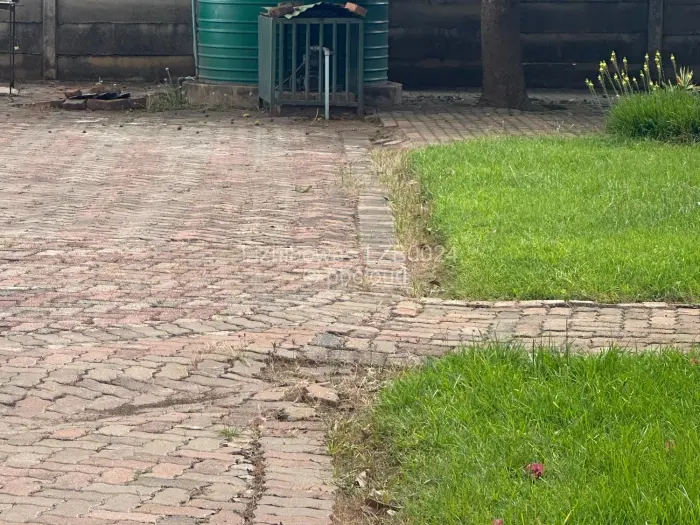 3 Bedroom House for Sale in Mabelreign, Harare