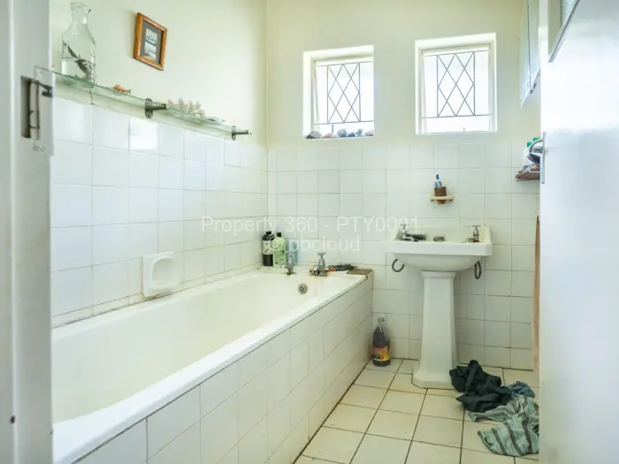 Warehouse/Industrial for Sale in Borrowdale, Harare