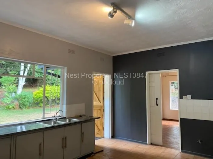 3 Bedroom House for Sale in Victoria Falls, Victoria Falls