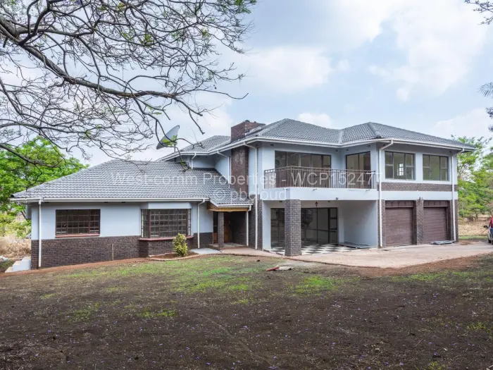 4 Bedroom House for Sale in Borrowdale Brooke, Harare