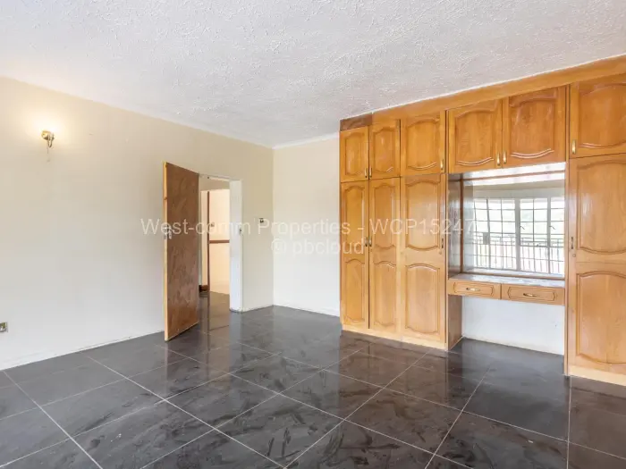 4 Bedroom House for Sale in Borrowdale Brooke, Harare