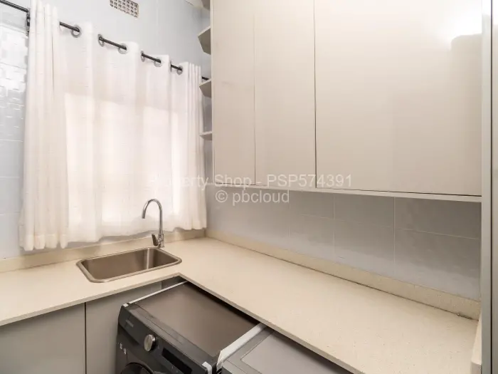 Townhouse/Cluster to Rent in Hogerty Hill, Harare