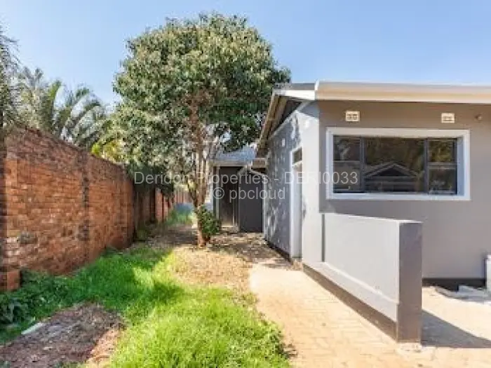Townhouse/Complex/Cluster for Sale in Mount Pleasant, Harare