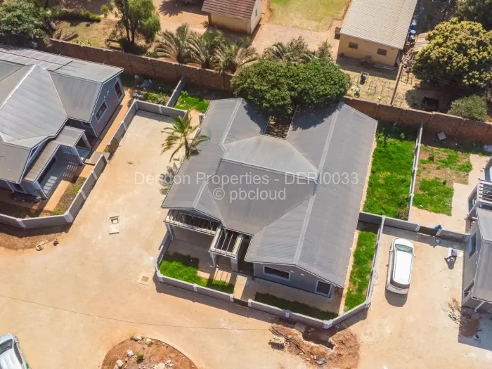 Townhouse/Complex/Cluster for Sale in Mount Pleasant, Harare