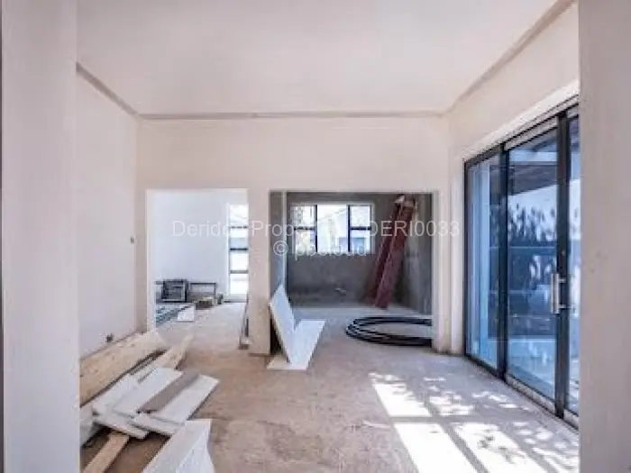 Townhouse/Complex/Cluster for Sale in Mount Pleasant, Harare