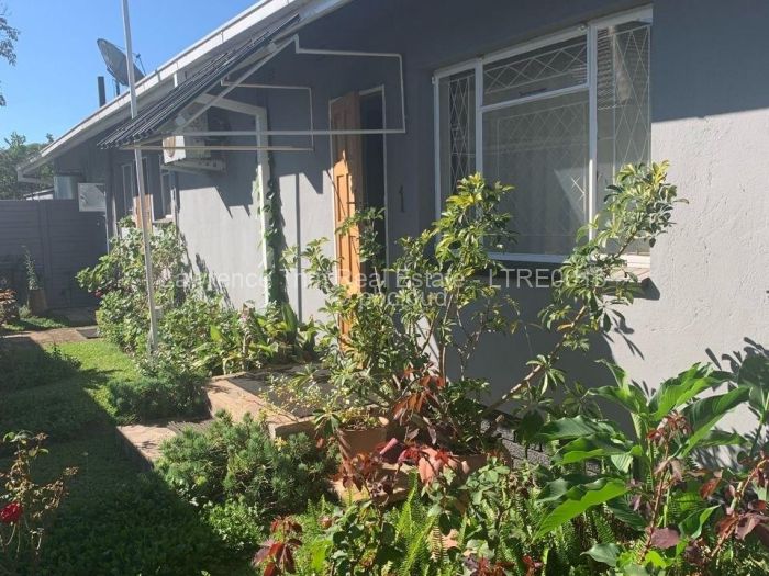 3 Bedroom Cottage/Garden Flat for Sale in Kensington, Harare