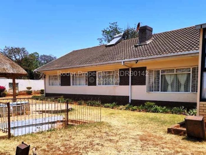 4 Bedroom House for Sale in Suburbs, Bulawayo Propertybook