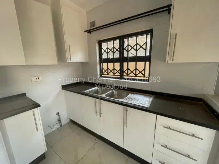 2 Bedroom House to Rent in Warren Park, Harare
