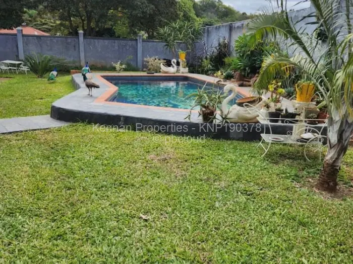 5 Bedroom House for Sale in Borrowdale, Harare