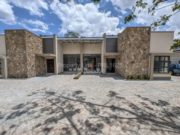 Townhouse/Cluster for Sale in Pomona, Harare