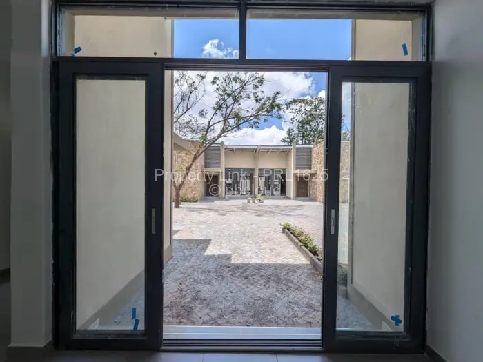 Townhouse/Cluster for Sale in Pomona, Harare