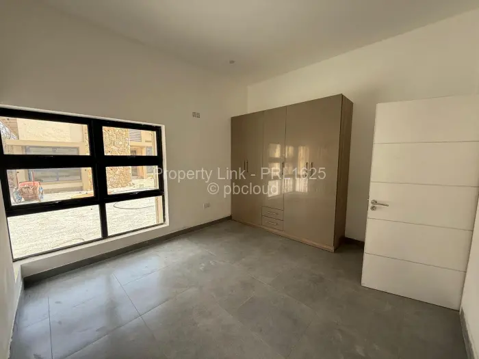 Townhouse/Cluster for Sale in Pomona, Harare