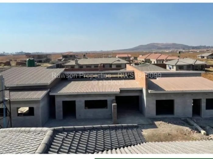 5 Bedroom House for Sale in Sandton Park, Harare