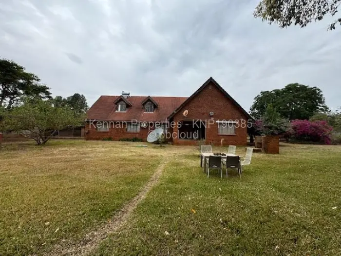 4 Bedroom House for Sale in Borrowdale, Harare