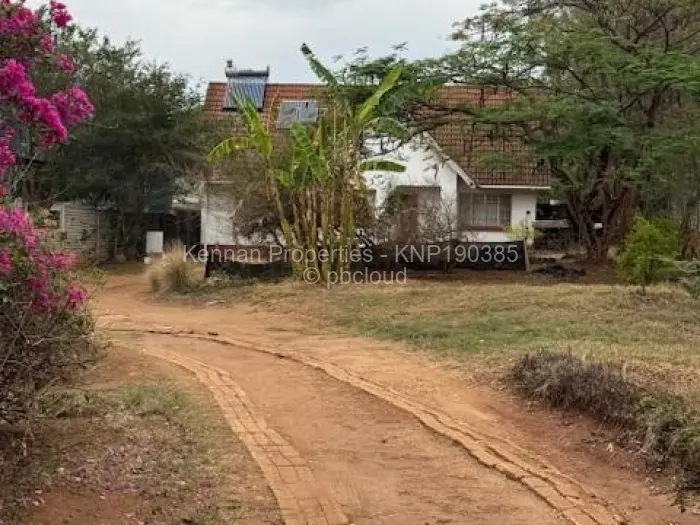 4 Bedroom House for Sale in Borrowdale, Harare