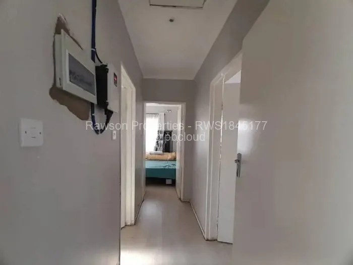 1 Bedroom House for Sale in Ruwa, Ruwa
