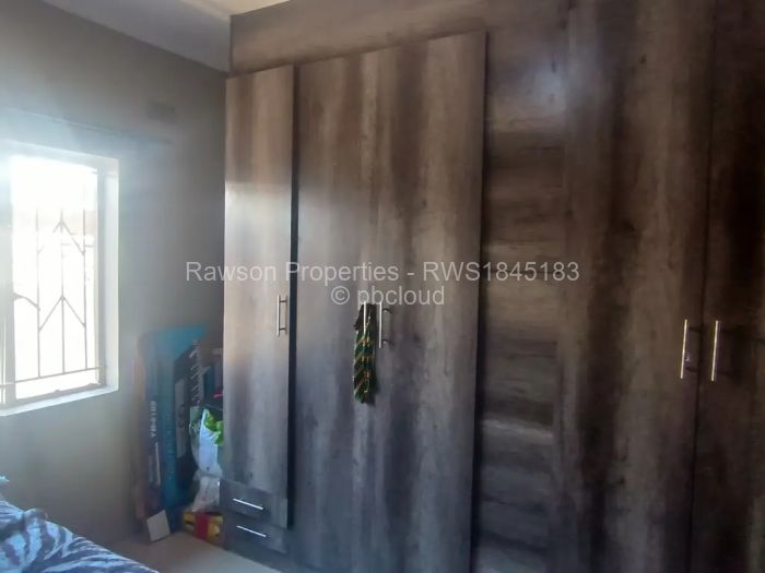 4 Bedroom House for Sale in Damofalls, Damofalls