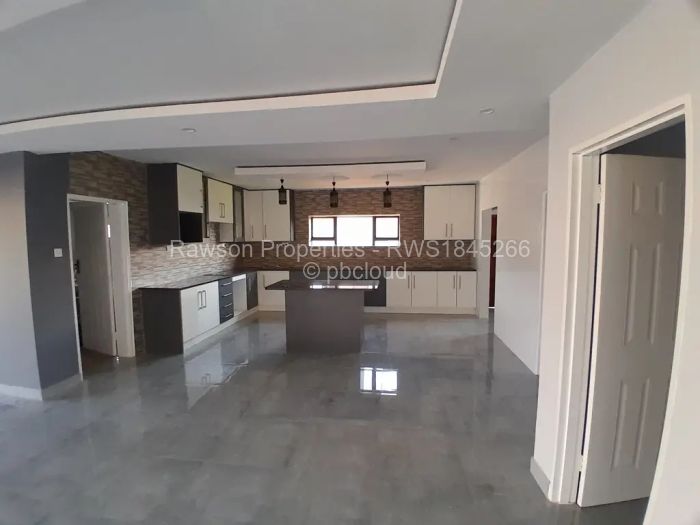 5 Bedroom House for Sale in Mount Pleasant Heights, Harare