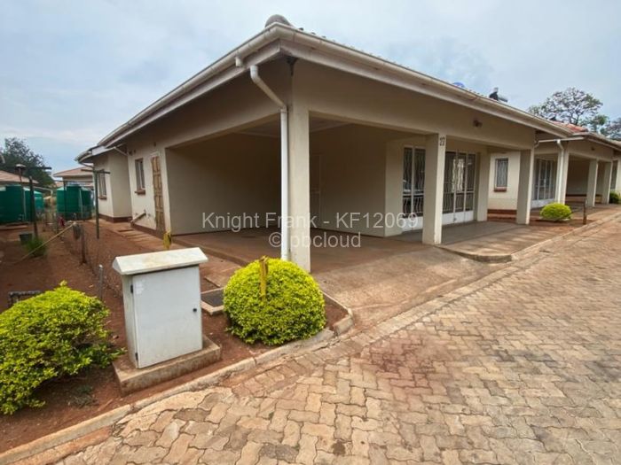 Townhouse/Cluster for Sale in Kamfinsa, Harare