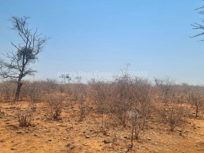 Commercial Stand for Sale in Matobo, Matobo