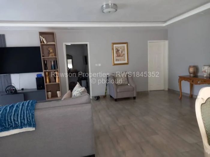 Flat/Apartment for Sale in Highlands, Harare