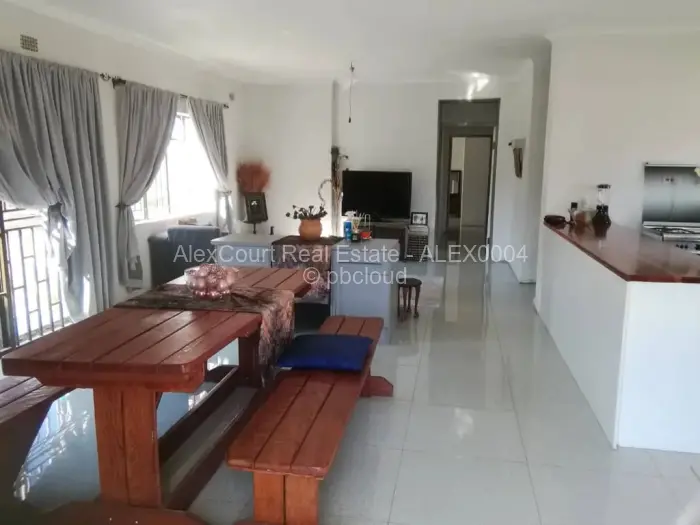 3 Bedroom House for Sale in Zimre Park, Harare