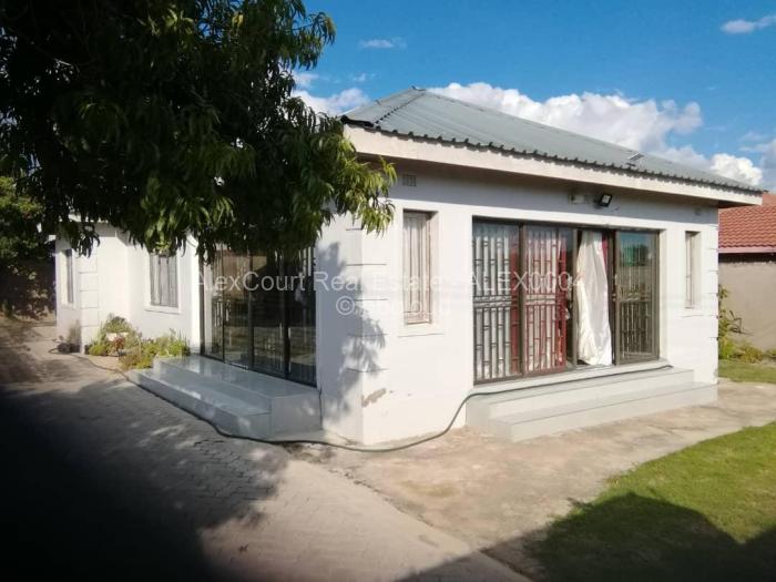 3 Bedroom House for Sale in Zimre Park, Harare