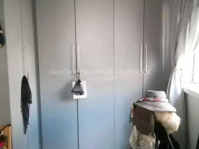 3 Bedroom House for Sale in Zimre Park, Harare