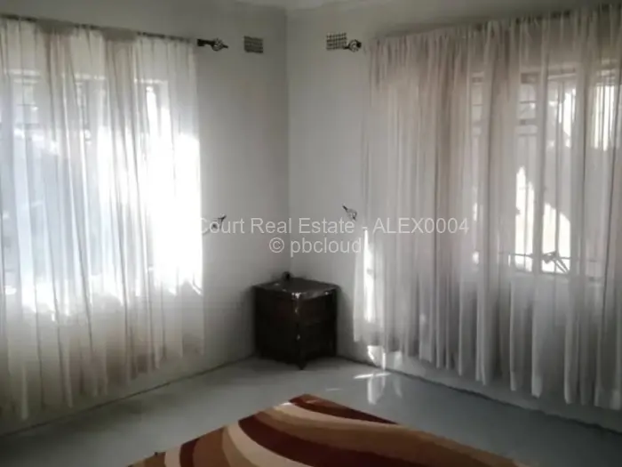 3 Bedroom House for Sale in Zimre Park, Harare
