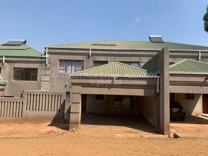 Flat/Apartment for Sale in Greystone Park, Harare