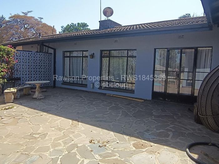 4 Bedroom House for Sale in Bluff Hill, Harare