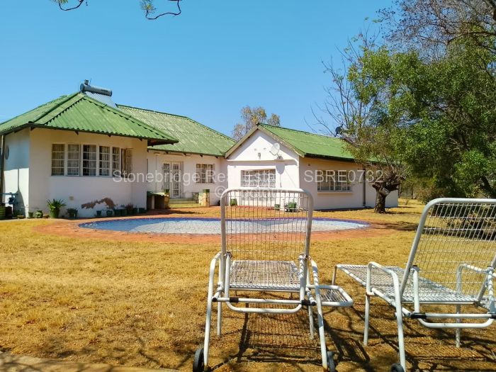 4 Bedroom House for Sale in Burnside, Bulawayo