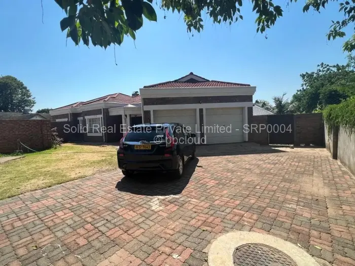 Townhouse/Cluster to Rent in Greendale