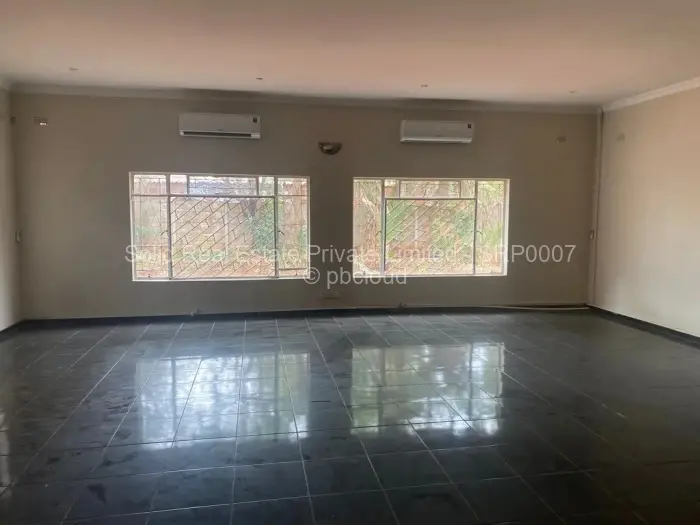 4 Bedroom House to Rent in Greendale, Harare