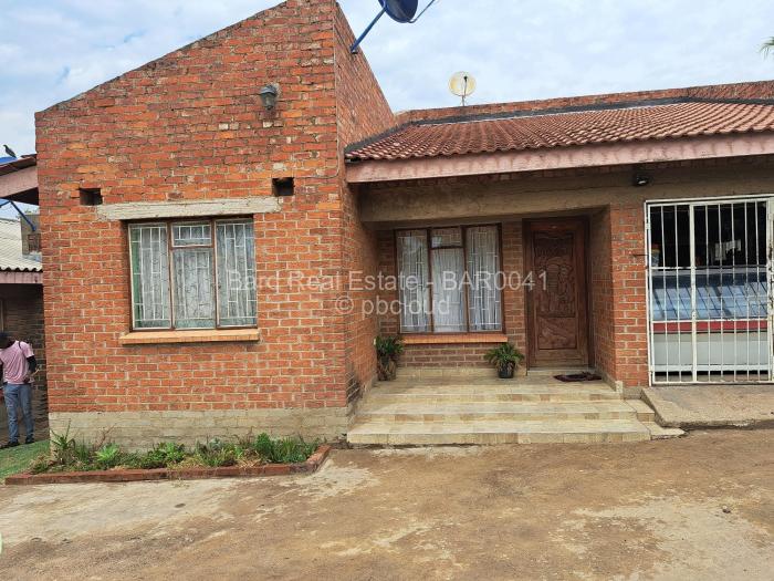 House for Sale in Glen Norah, Harare