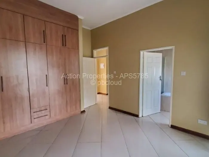 Flat/Apartment to Rent in Mount Pleasant