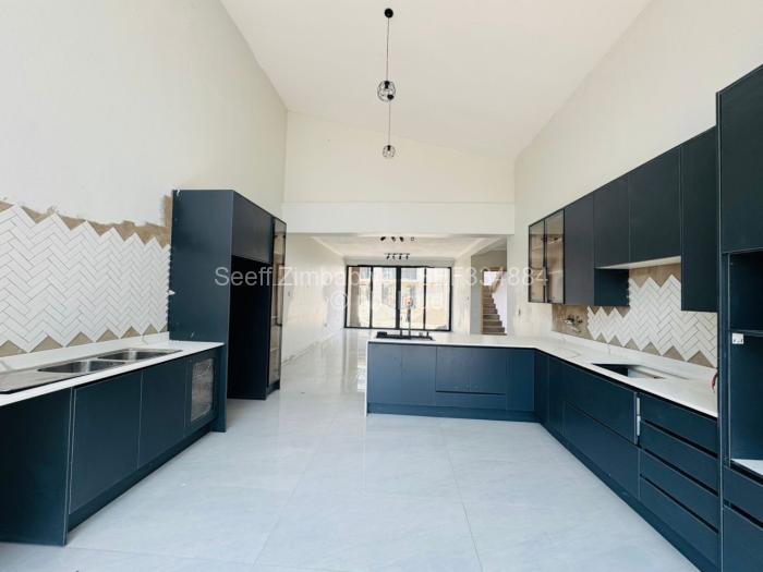 Townhouse/Cluster for Sale in Monavale, Harare