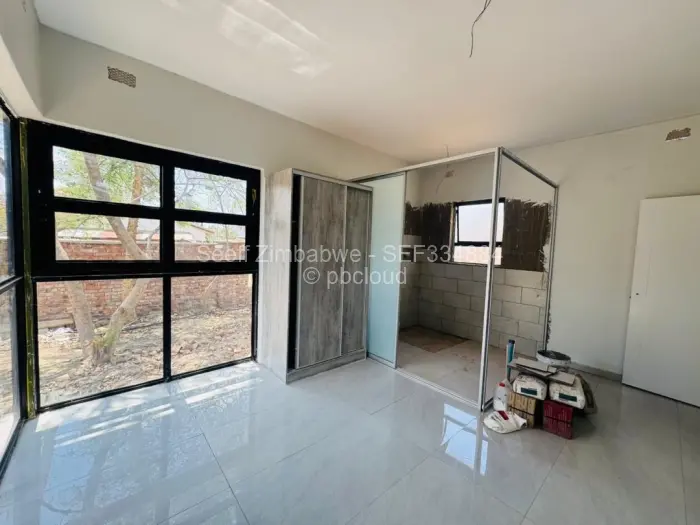 Townhouse/Cluster for Sale in Monavale, Harare