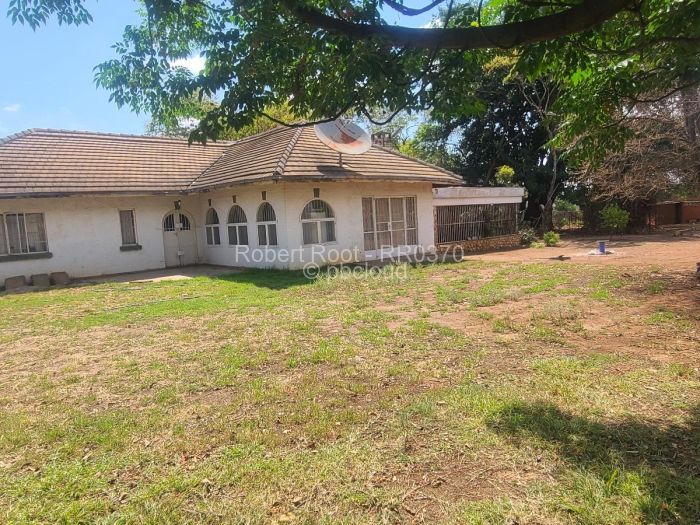 3 Bedroom House for Sale in Waterfalls, Harare