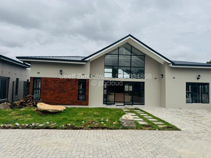 Townhouse/Cluster for Sale in Hatfield, Harare