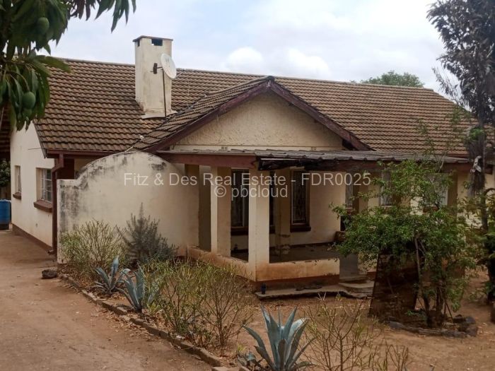 3 Bedroom House for Sale in Redcliff, Redcliff
