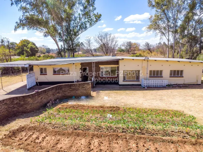 3 Bedroom House for Sale in Daylesford, Gweru